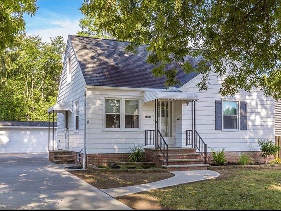1st image of 1166 Iroquois Ave