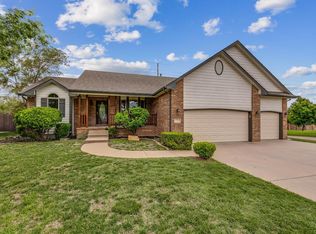 12218 E Lockmoor St, Wichita, KS 67207