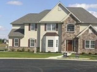 667 Jake Landis Rd, Lititz, PA 17543