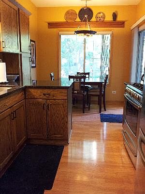 5th image of 1533 Commodore Ct Unit 5
