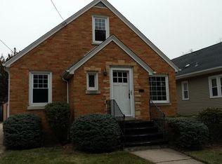 7409 24th Ave, Kenosha, WI 53143