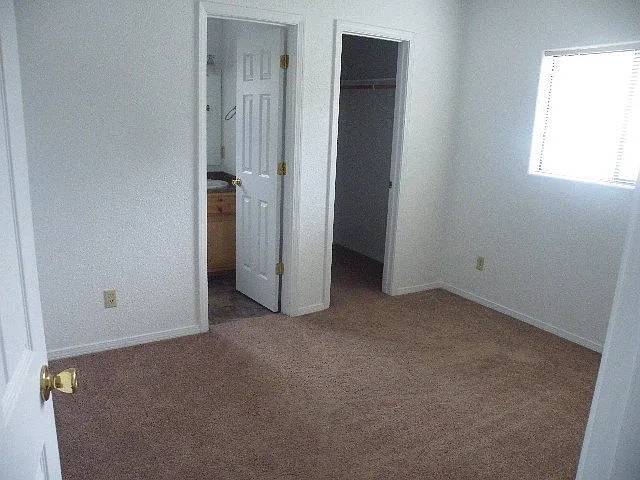 1121 Central Ave — Photo 7