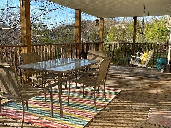 4th image of 176 Almost Heaven Ln