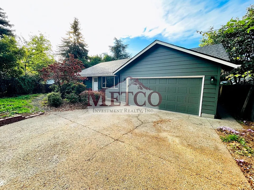 2817 Applewood Ln