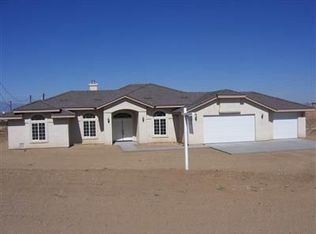 9382 Buck Brush Rd, Apple Valley, CA 92308