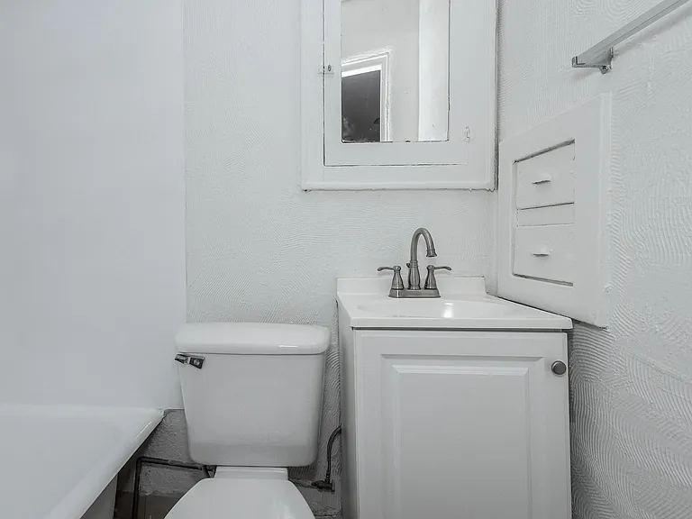 Palisade Apartments — Photo 47