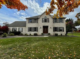 203 Lakevue Dr, Cranberry Township, PA 16066