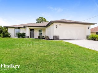 2101 NW 10th Ter, Cape Coral, FL 33993