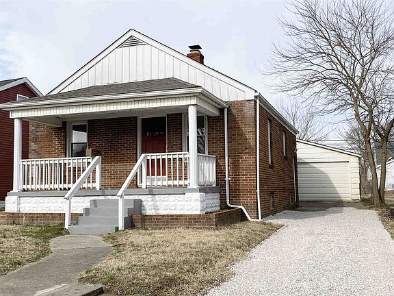 2nd image of 831 Lohoff Ave