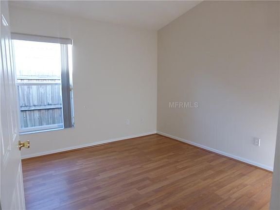 5th image of 2813 Falcon Crest Pl