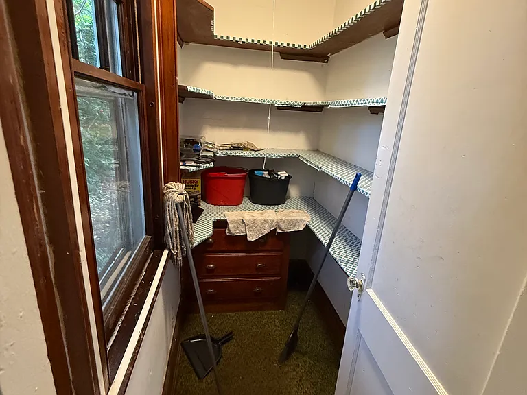 261-263 Goodwin St #1 — Photo 8