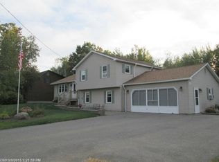 4 Constitution Ave, Hampden, ME 04444