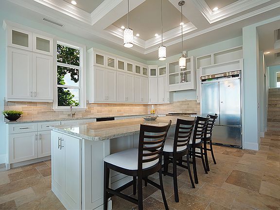 3rd image of 221 Palermo Cir