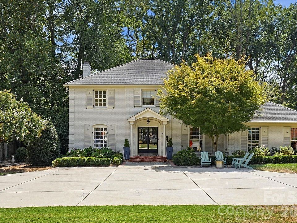1st image of 400 Fesbrook Ct