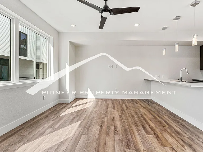 1182 S Reed St — Photo 5