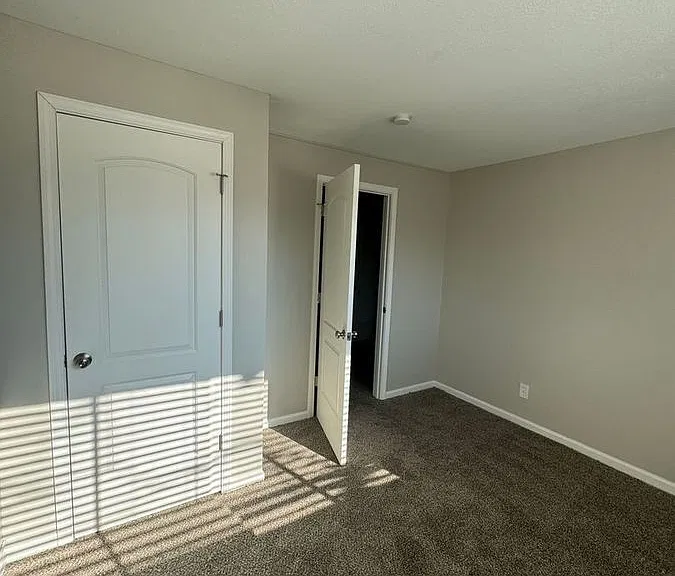 126 S Franklin St #21 — Photo 11