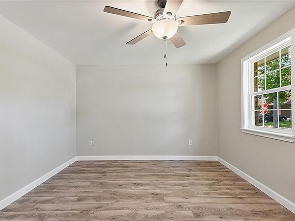 3rd image of 2573 Ramsey Dr