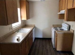 447 W Orangeburg Ave, Modesto, CA 95350