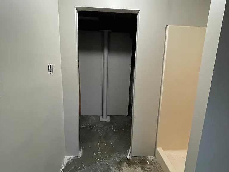 2nd bathroom in basement
Has new vanity, flooring and toliet
new paint and window