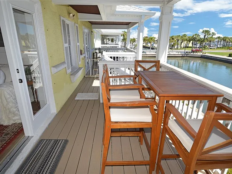 5048 Beach Dr SE #F — Photo 43