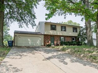 937 Union Rd, Saint Louis, MO 63123