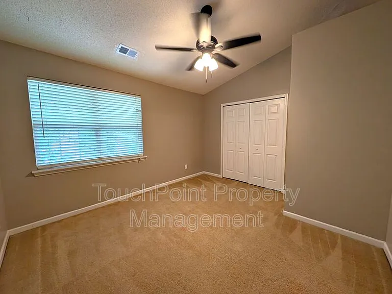 13612 Meade Glen Ct — Photo 13