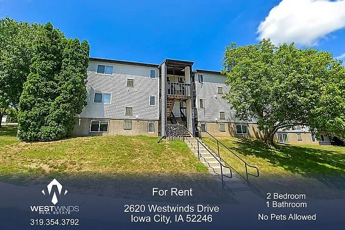 2620 Westwinds Dr #10 — Photo 1