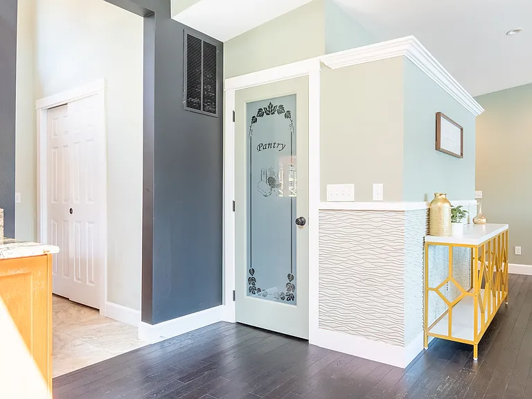 5594 Illahee Rd NE — Photo 11
