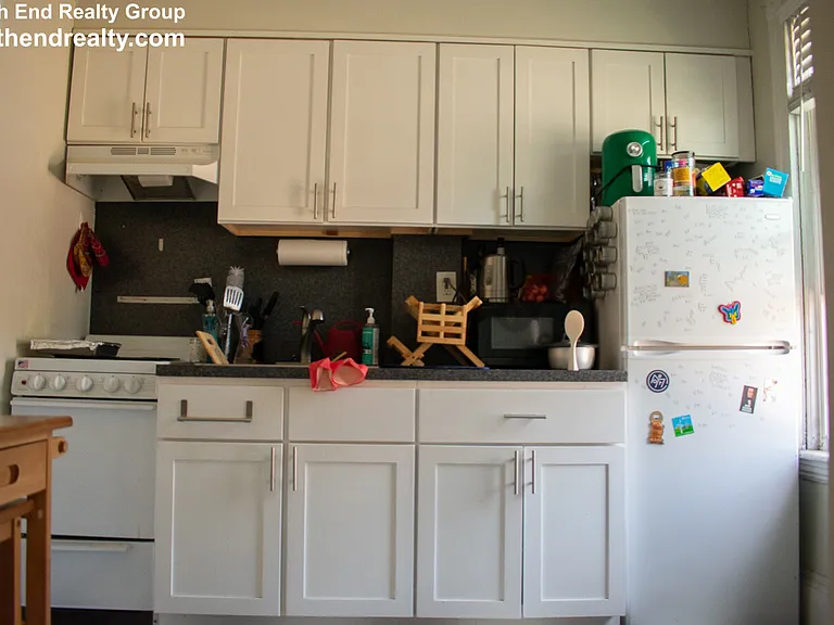 760 Huntington Ave #3 — Photo 7