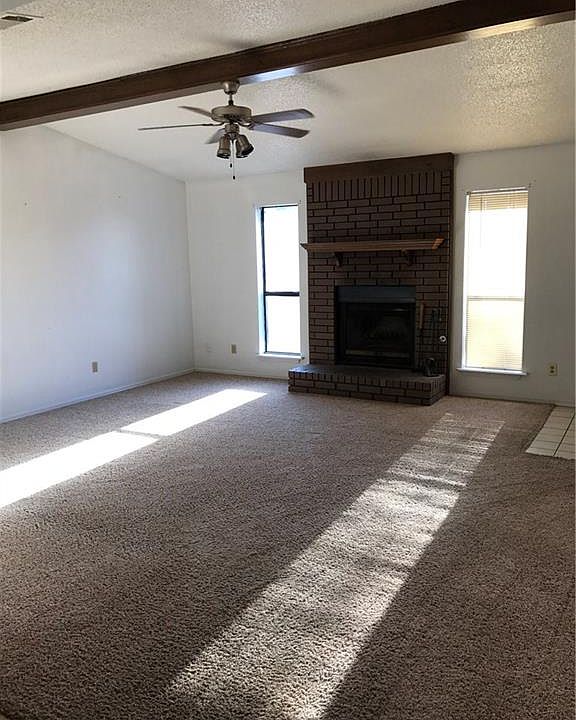 2nd image of 123 Perth Ct