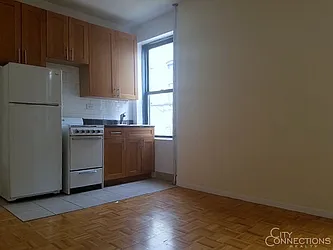 Rented by City Connections Realty