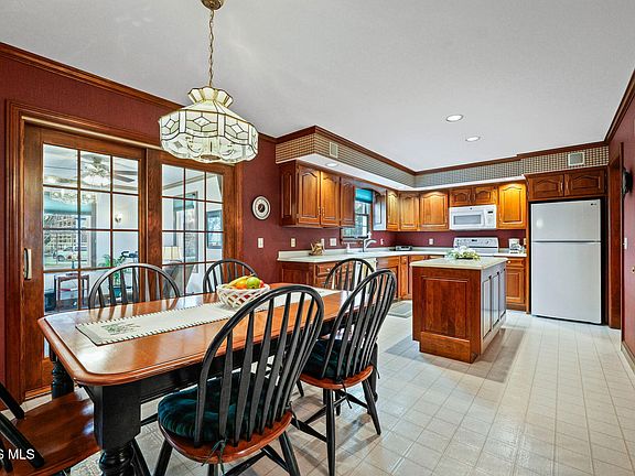 5th image of 16313 Euler Rd