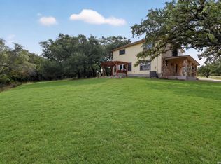 988 SUMMIT RD, Lakehills, TX 78063