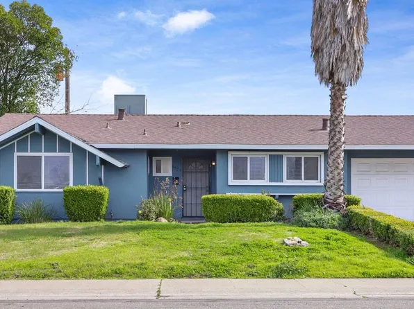 6933 Briggs Dr, Sacramento, CA 95828