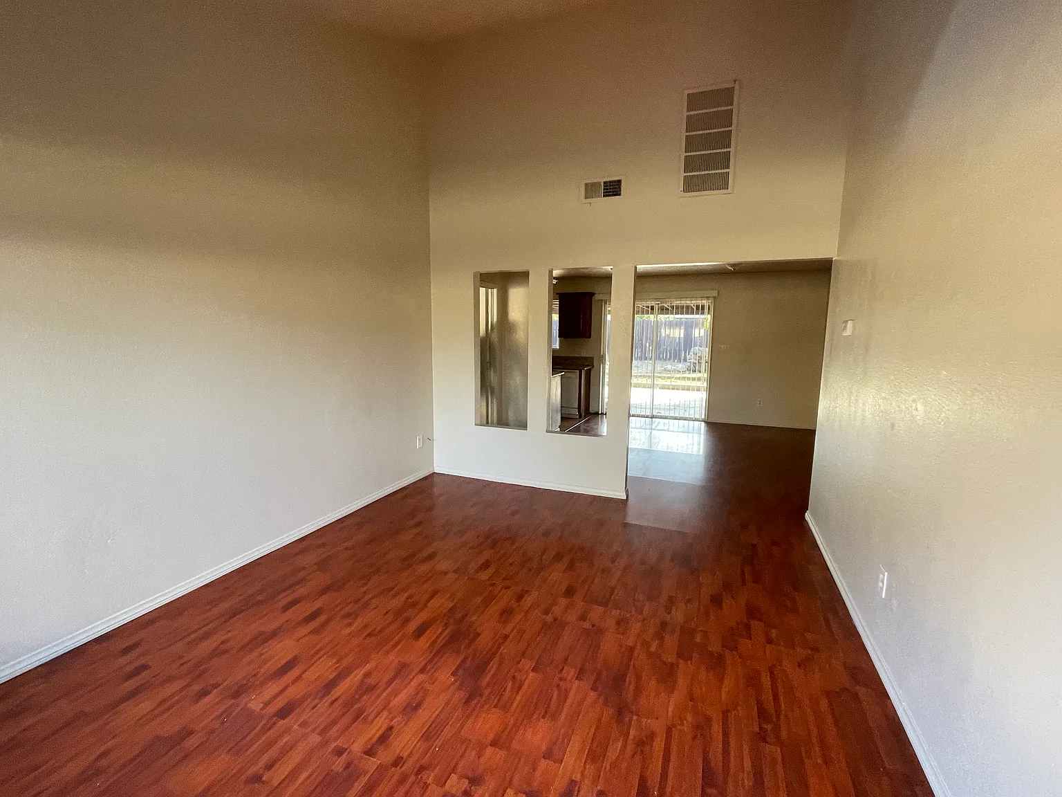 4505 Country Wood Ln photo 1