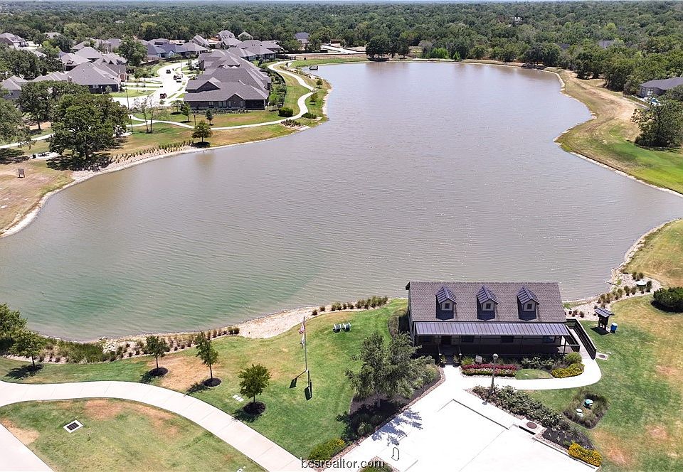 1st image of 1713 Blanco Bend Dr
