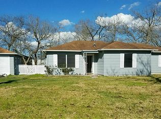315 North St, Baytown, TX 77520