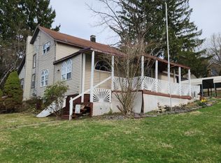 80 Laurel St, Nanticoke, PA 18634