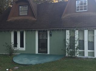 2303 Berry Rd, Plant City, FL 33567