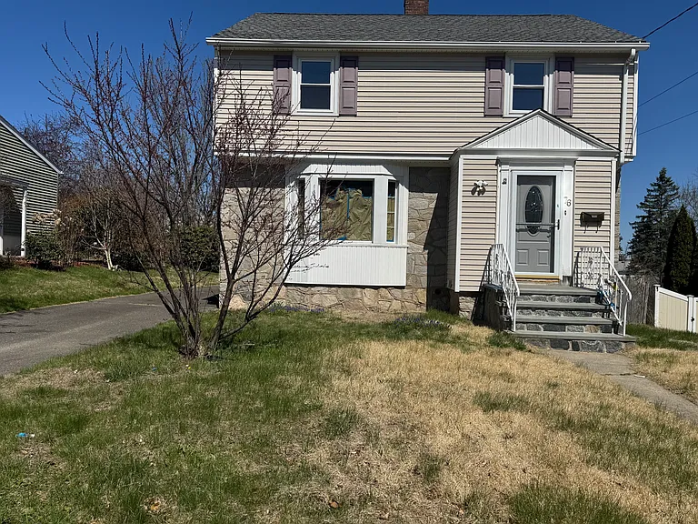 76 Lawlor St — Photo 10