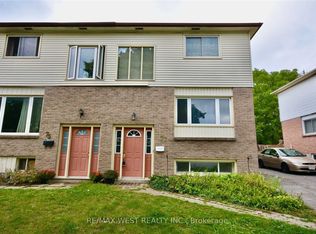 77 Carlton Rd, Barrie, ON L4M5K8