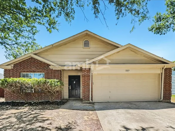 1017 Greenbend Dr, Denton, TX 76210