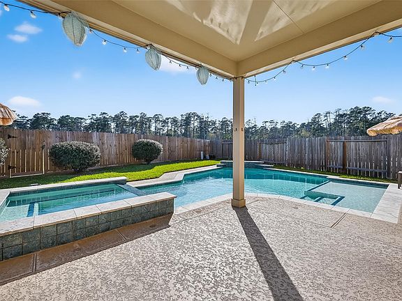 2nd image of 2672 Magnolia Fair Way