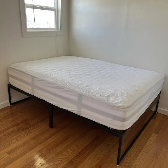 230 Lowell St #5 — Photo 13