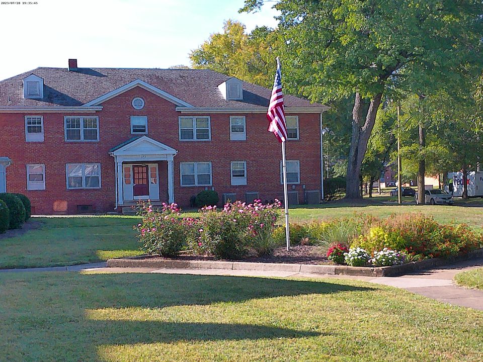 1st image of 3935 Chamberlayne Ave APT 2