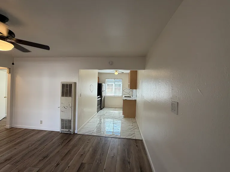 354 N 5th St #3 — Photo 3