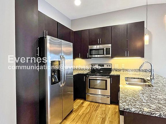 2nd image of 600 Garfield St APT 6