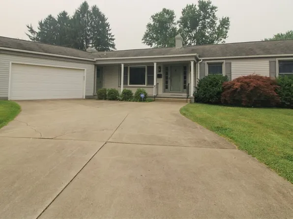 2985 Heatherbrae Dr, Poland, OH 44514
