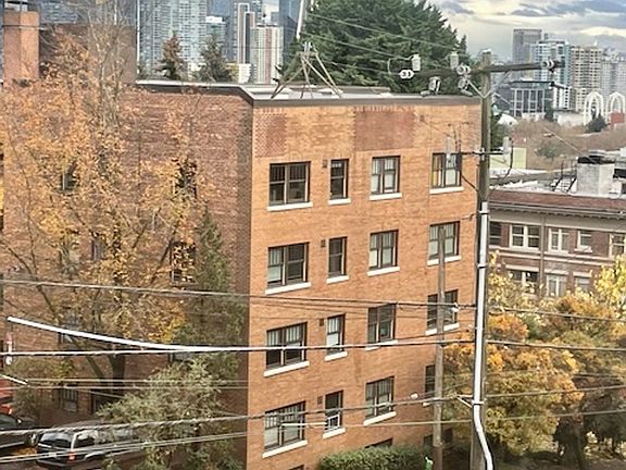 3rd image of 929 Queen Anne Ave N #302