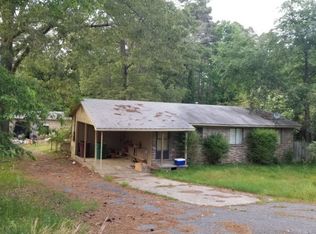 2900 Circle Lake Rd, Little Rock, AR 72206